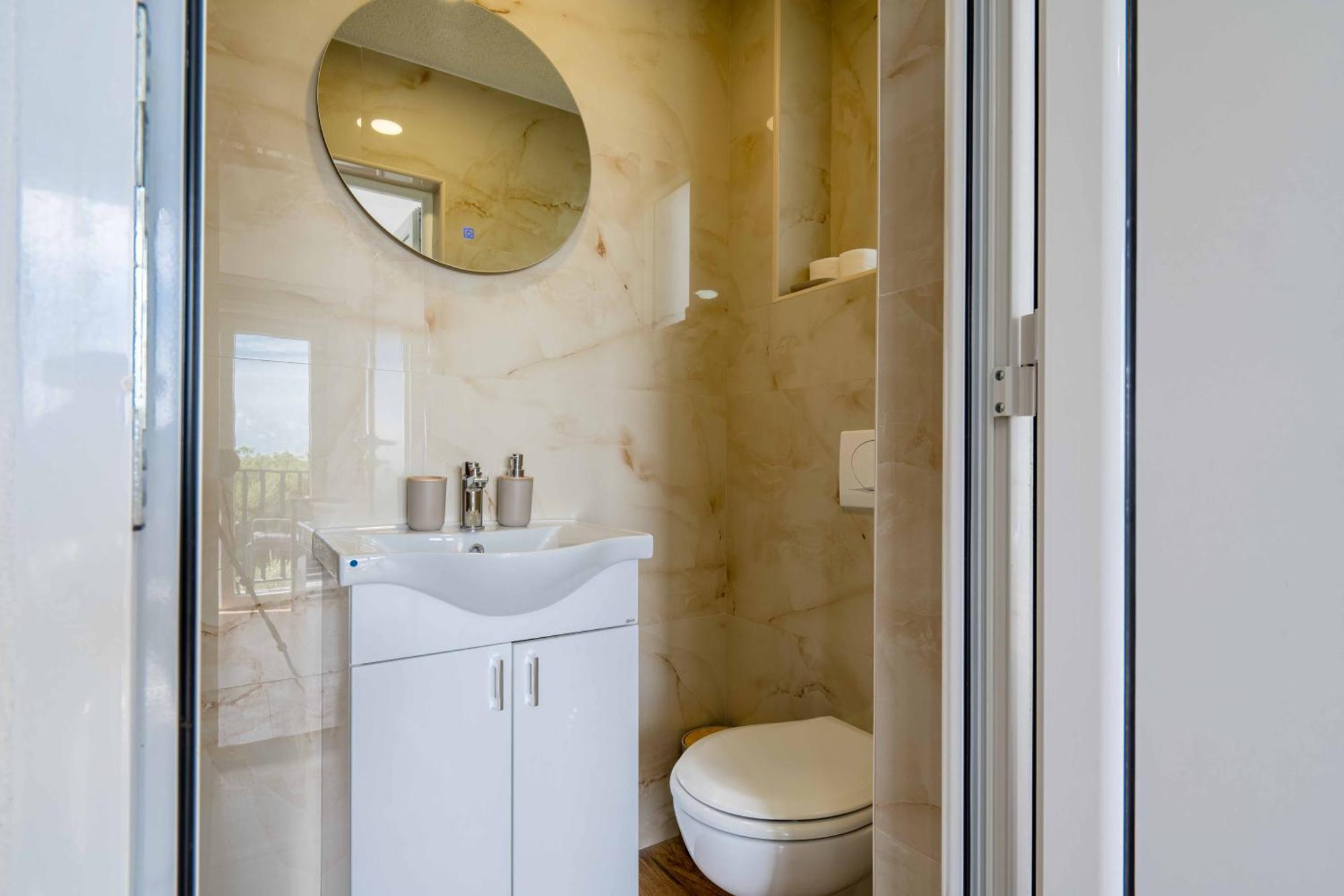Sumice Inn Petrovac エクステリア 写真