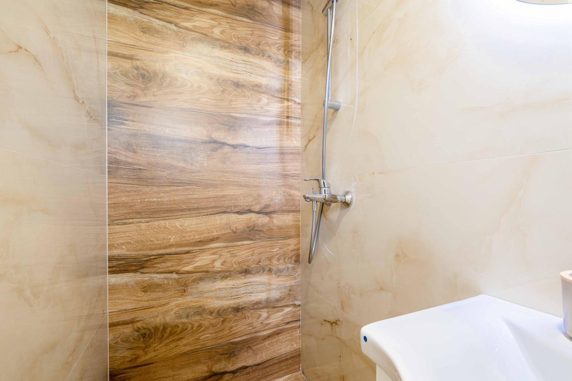 Sumice Inn Petrovac エクステリア 写真